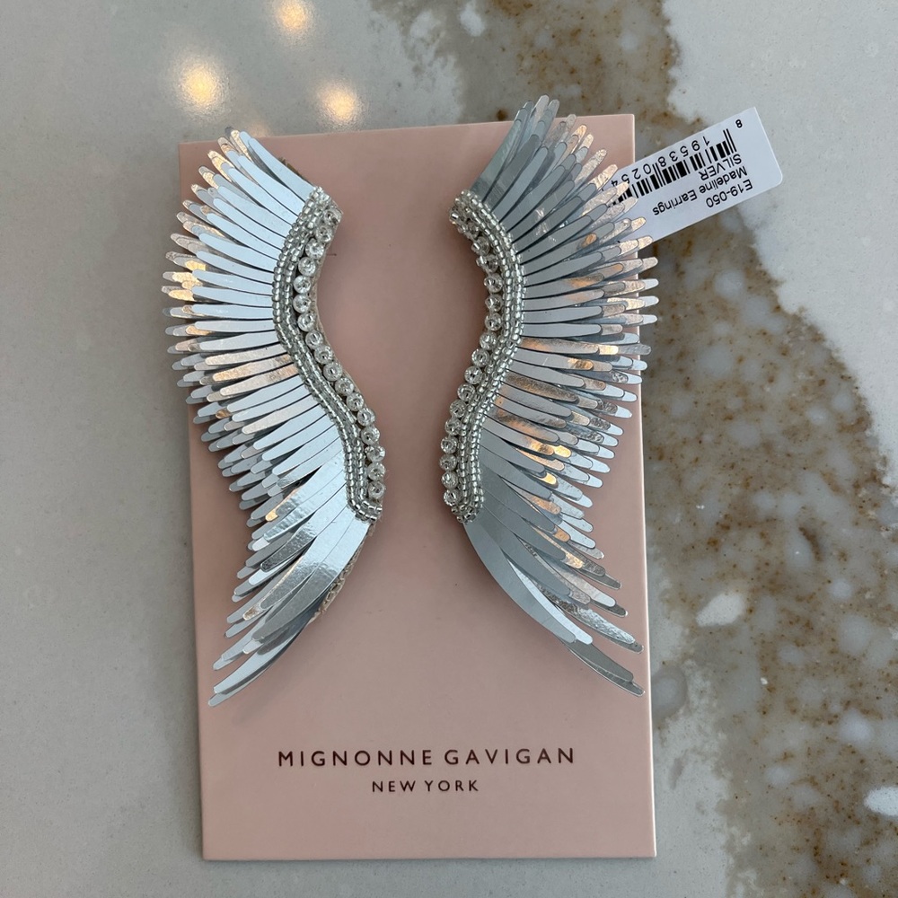 NWT Mignonne Gavigan Madeleine Silver Statement Earrings.